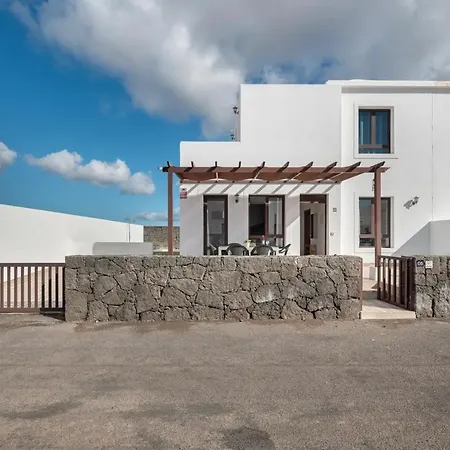 Luxury Lanzarote 普拉亚布兰卡